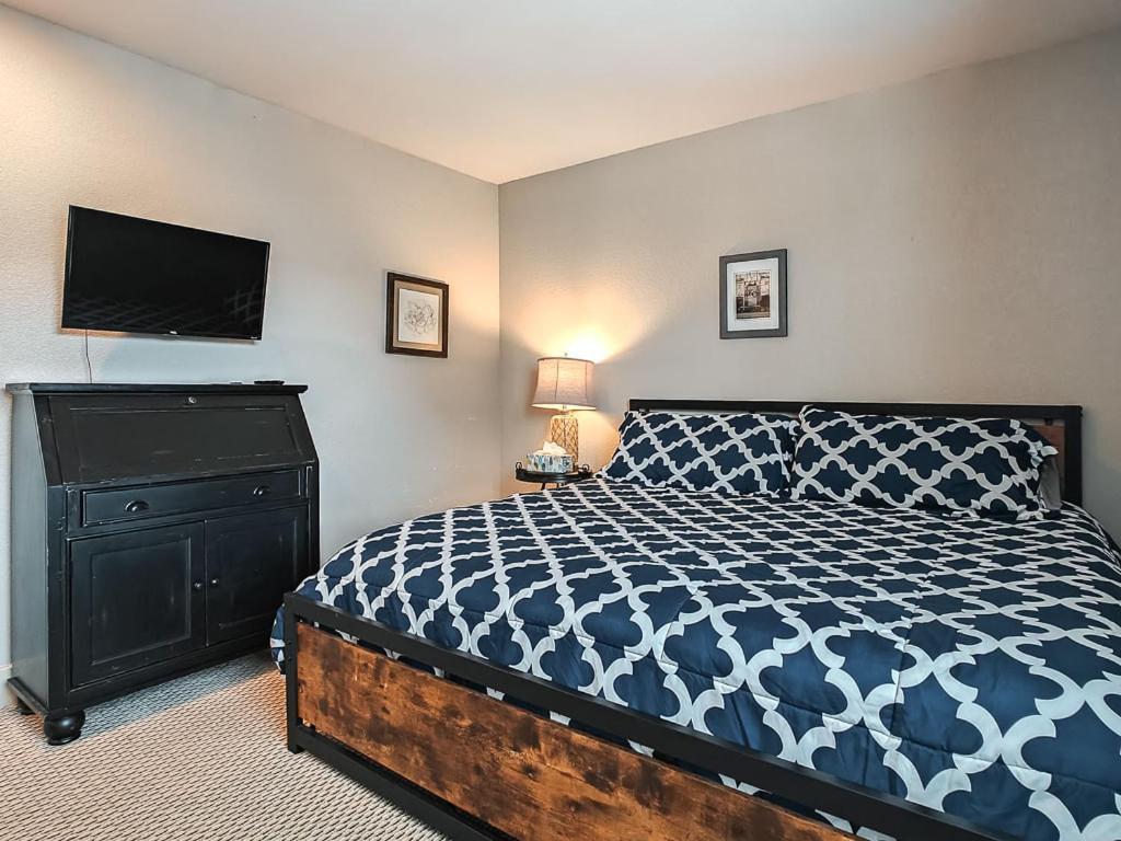 Quiet Plaza Two Bedroom 2 Bathroom Kansas City Exterior photo